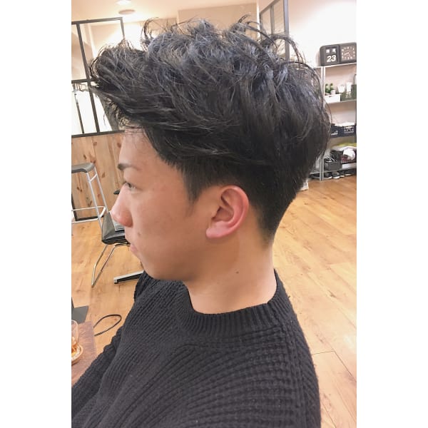 セットが楽チンなニュアンスパーマ＋カット＋地肌ダメージケア