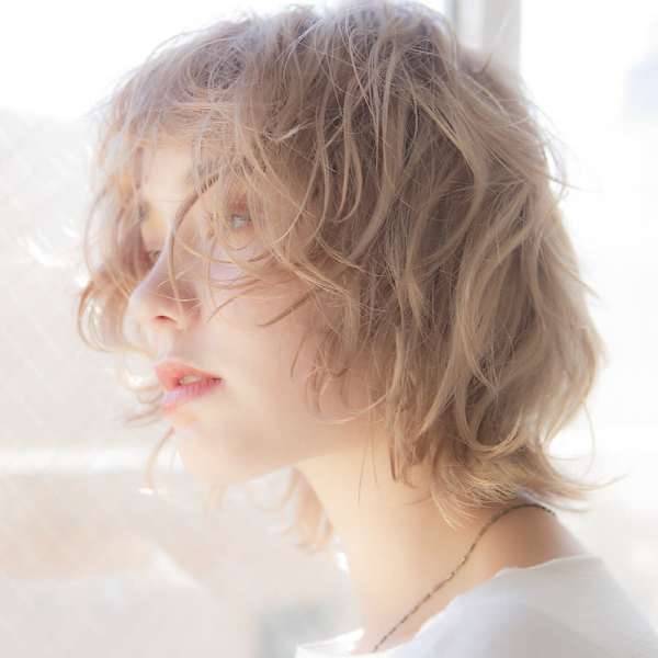 うる艶カラーリタッチ+シルクトリートメント/【¥4500】新宿
