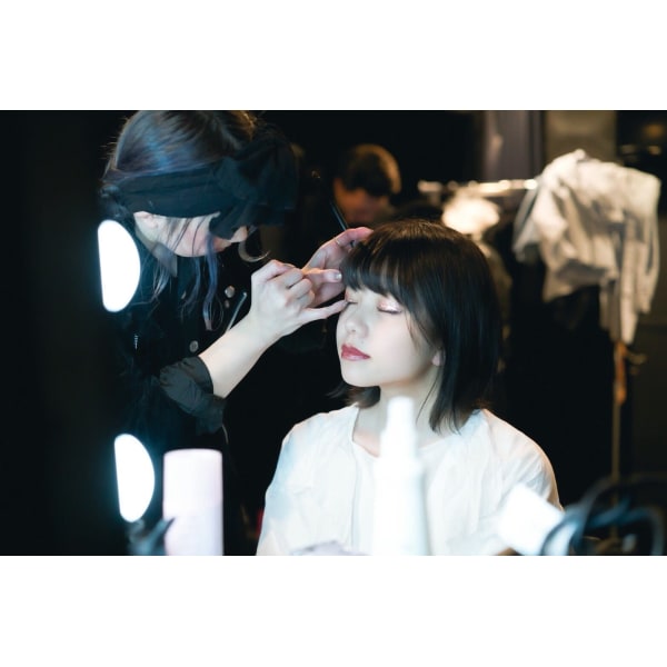 ともみ指名限定☆変身クーポン☆カラー☆カット☆ポイントメイク☆