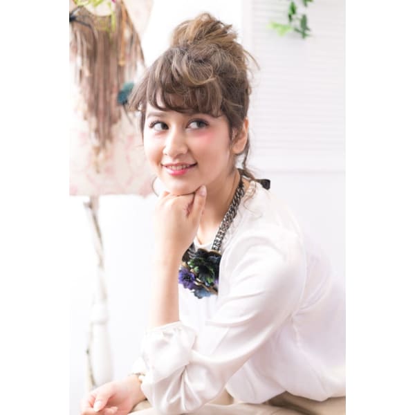 【女子会、二次会に】ヘアアレンジ¥3850