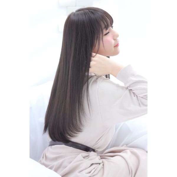 【ダメージレス美髪】縮毛矯正+カット+3stepトリートメント¥21060→¥14700