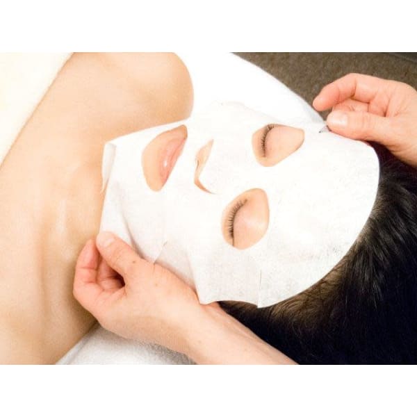 【小顔】×【美白】特別な日の駆け込みエステにも◎