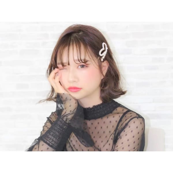前髪+顔周り縮毛矯正☆+カット+前処理TR¥5900