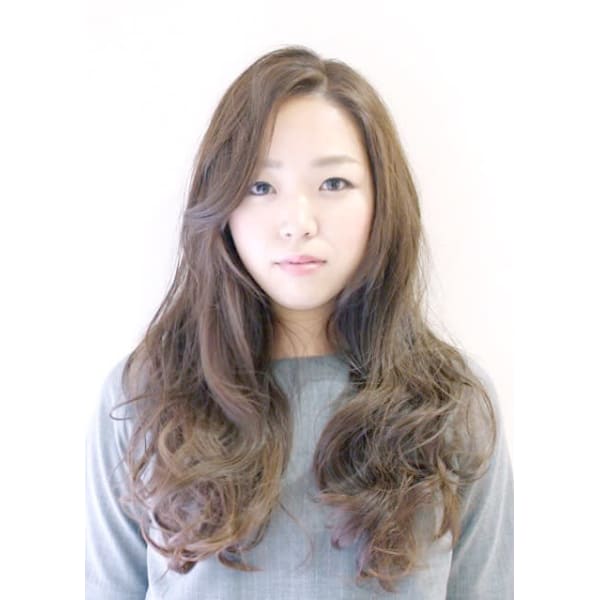 カラー＋骨格修正カット