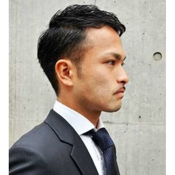 【メンズ45日以内再来クーポン】ドライカット+シャンプー+シェービング ¥4000