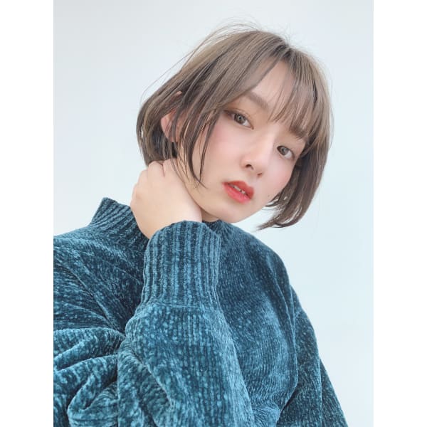 ★技術の違いを実感★ カット+Aujua Sh 3,300円