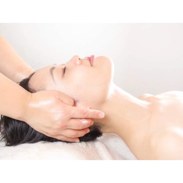 ハイパーナイフ小顔矯正60分