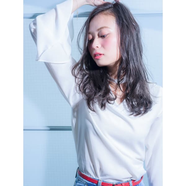 うる艶カラー全体+カット+シルクトリートメント¥7000 miel hair渋谷