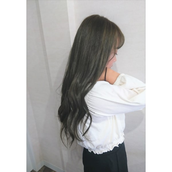 メンテナンス(枝毛)カット+低ダメージカラー+グロストリートメント ¥9900→¥9020