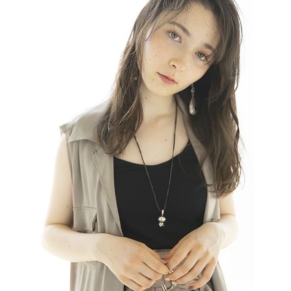 髪にやさしいダメージレス酸性パーマ+カット+トリートメント