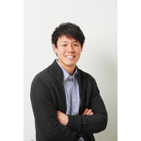 デザインカット+頭皮ケアコース【男性専門/マンツーマン/半個室】