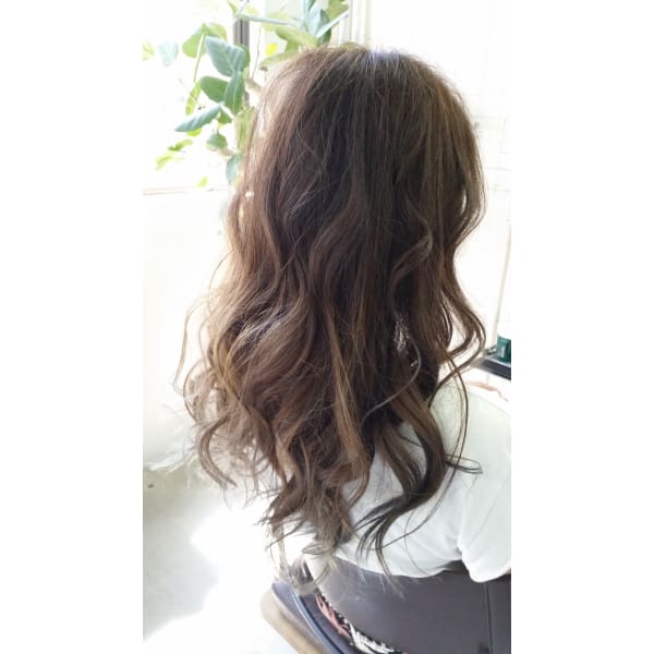 美髪カット+エアウェーブ+スペシャルトリートメント