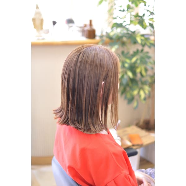 カット+潤いカラー　12980円→8980円