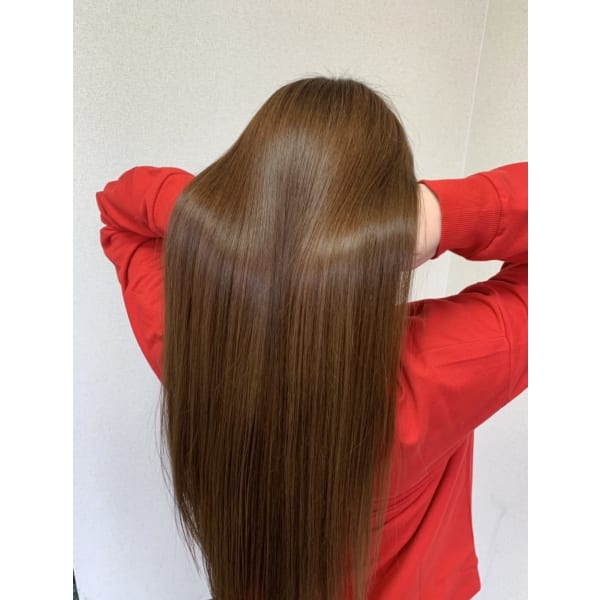 後日【1,560円】相当ポイントバック/【潤いに満ち溢れた髪へ】カット+カラー+Aujuaヘアーケアトリートメント