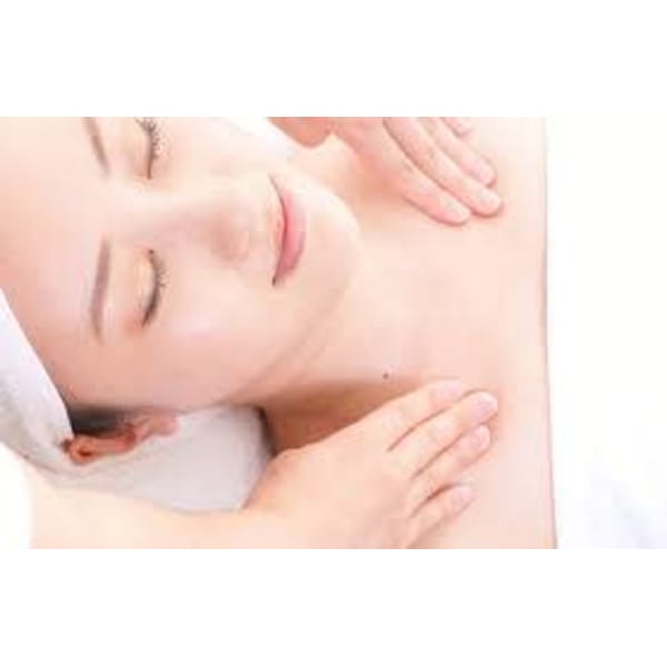 【潤い肌フェイシャル】espritコース♪デコルテ付☆90分