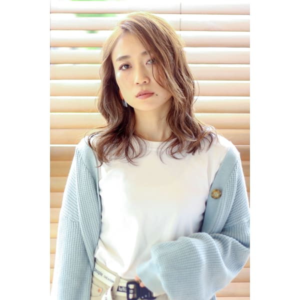 【当店人気NO.1!】カット+ケアカラー+トリートメント★ホームケアプレゼント★