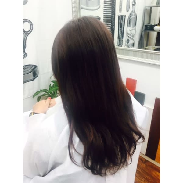 手ぐしで決まるデザインカット！！