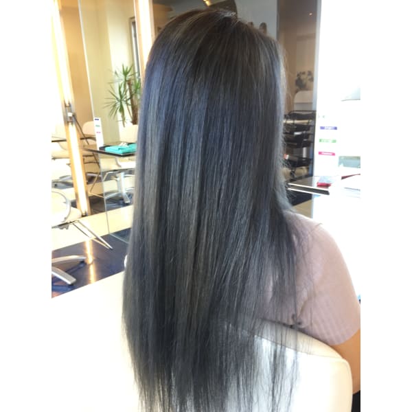生まれつきのストレートヘアーのようにデザインできる次世代縮毛矯正 Siesta Hair Plus シエスタヘアープラス のこだわり特集 美容院 美容室を予約するなら楽天ビューティ