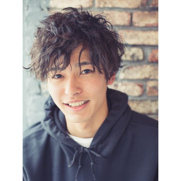 【幅広い年齢層の男性に口コミで人気抜群！！】メンズカット＋ウルトラファインバブル