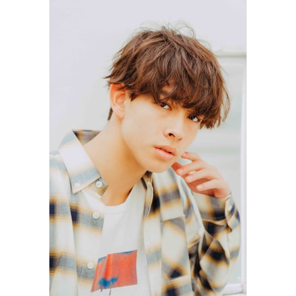 メンズカット＋メンズカラー＋眉カット　￥4900