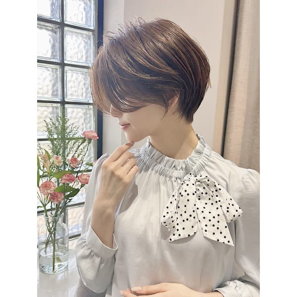 後日【1,560円】相当ポイントバック/【潤いに満ち溢れた髪へ】カット+カラー+Aujuaヘアーケアトリートメント