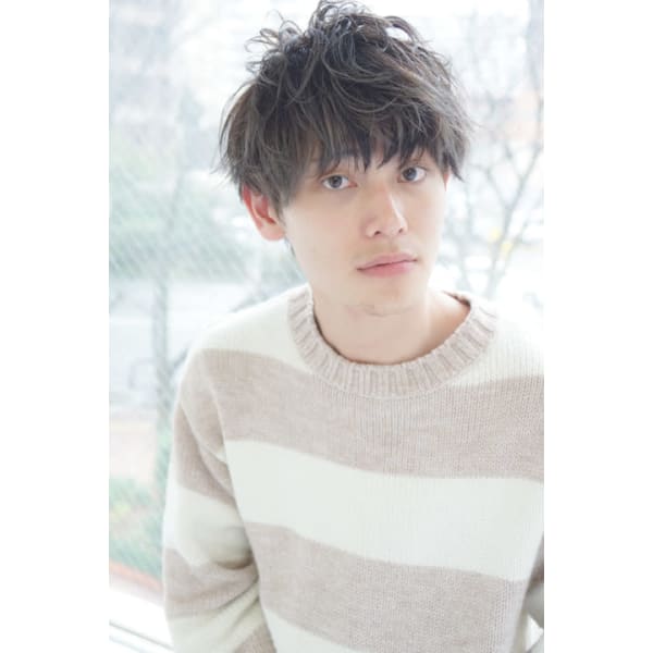 メンズカット＋ツイストスパイラルパーマ＋トリートメント￥12100
