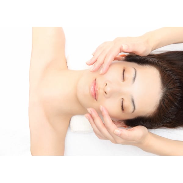【潤い&美肌&疲労改善】☆60分フェイシャル体験