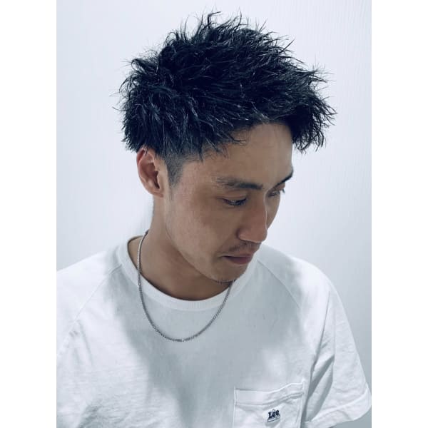 【至福のコース】メンズカット+ヘッドスパ+顔そり+眉毛カット ¥9,900