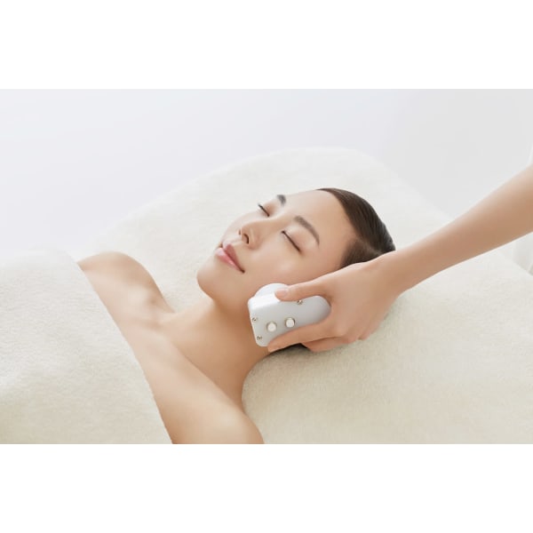 【ハリ弾力/引き上げたるみケア】ほうれい線/乾燥小じわにもアプローチ￥18,700→￥14,025