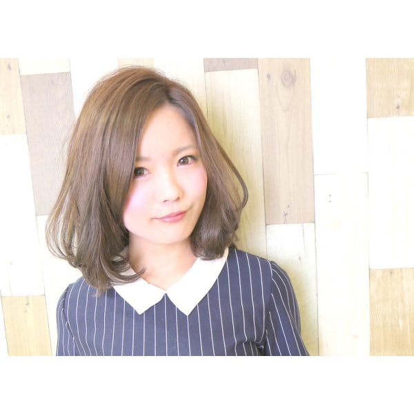 リタッチカラー【3センチ以内】+内部補修トリートメント¥7900