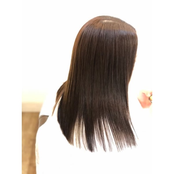 【ダメージ減に特化】 上質縮毛矯正(プレミアムトリートメント付き) ¥15400