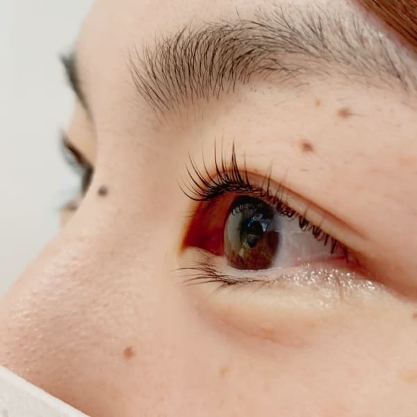 【初回、平日限定】【上下セット♪】ダメージレスまつ毛パーマ  2種トリートメント付き