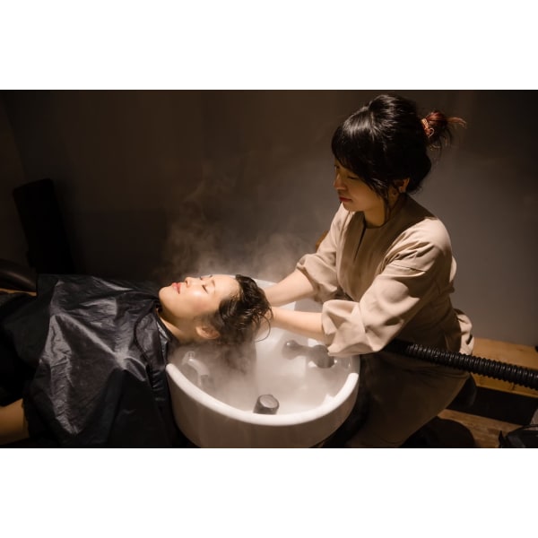 B頭皮エイジングケアヘッドスパコース※カット無し　初回特典　肌に優しいシャンプー＆トリートメント