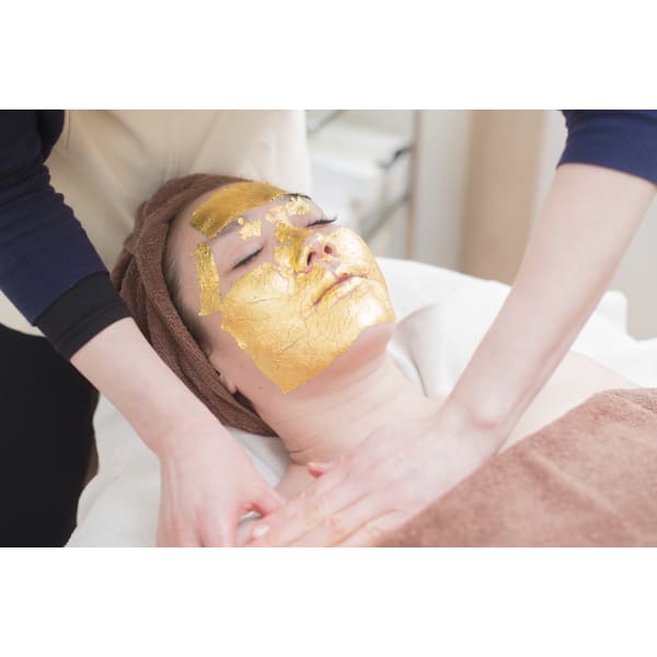 紫外線カット！！クレオパトラ金箔エステ 90分