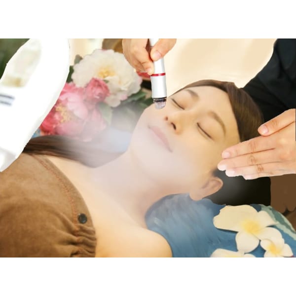 【水光肌110分♪】ハイドラピーリング毛穴洗浄・超音波スクレバー・小顔コルギ・韓国コスメ導入毛穴