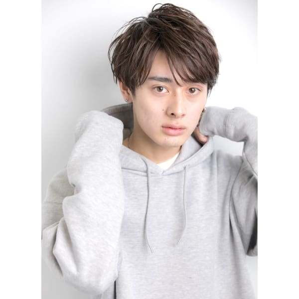 【メンズ限定】【楽天ビューティー限定】カット＋カラー 炭酸sh〈新宿/新宿駅東口/新宿三丁目駅〉