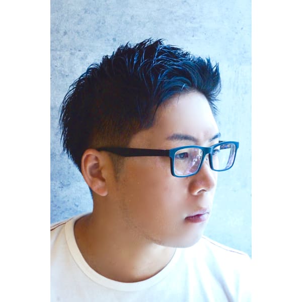 [ 男性限定 ] [ 6000円 ] カット ＋ 眉カット ＋ クイックヘッドスパ