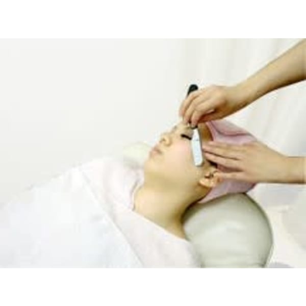 最初はコレ！！目指せ！ハリ艶♬シェービング＋エステコース　￥3,500