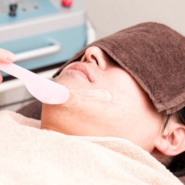 メンズ人気ＮＯ．１メニュー☆髭剃りからの卒業へ★首までOK！髭脱毛