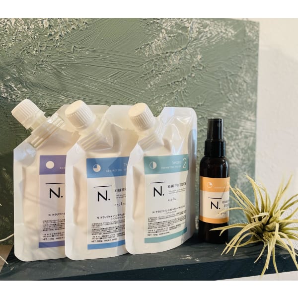 潤い艶カラー＋カット＋FAVONと保水ケア付＋髪質改善トリートメント