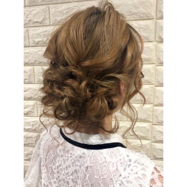 ◆平日限定ヘアセット◆¥2750【早朝OK!早朝料金有】【土日祝+¥550】