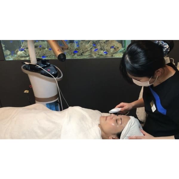 角栓・黒ずみをしっかり除去　【EIENシンプル】30分