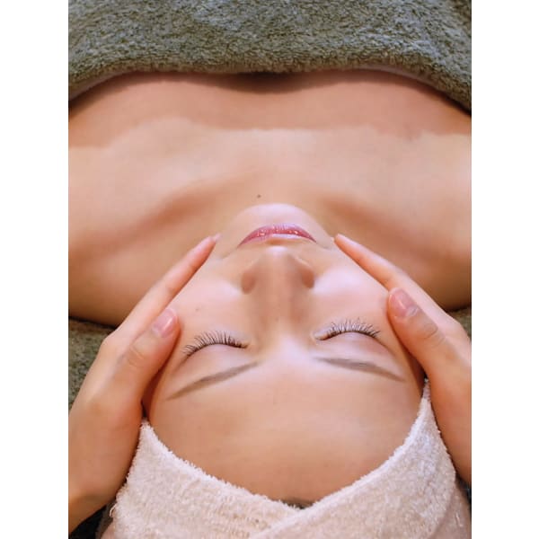 夏の暑さに日焼け負けない【白玉フェイシャル】