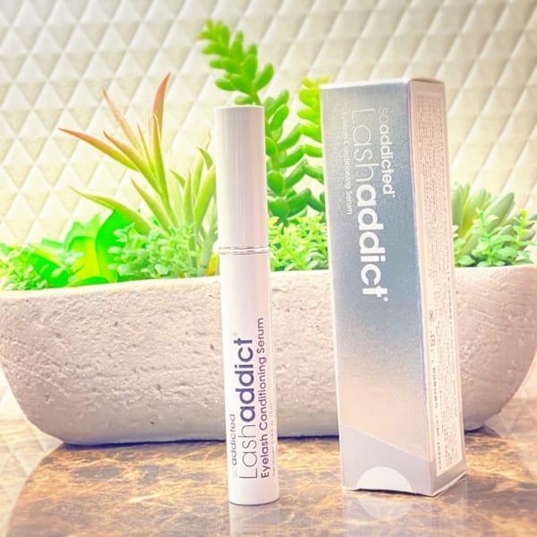 【店販商品】ラッシュアディクト～まつ毛をまず伸ばしたい！というあなたへ～