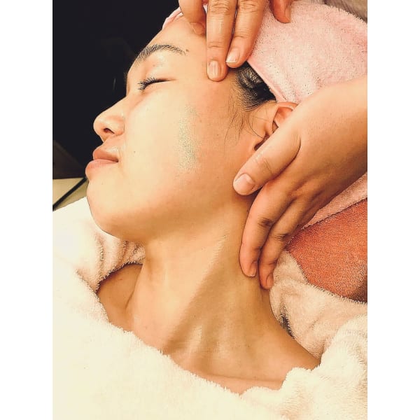 【女性限定 レディースシェービング×フェイシャルマッサージ】 極みプルッ美顔&艶肌へ