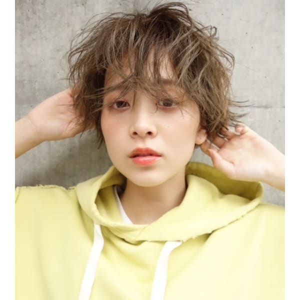 《新規の方限定》☆人気急上昇☆カット+コスメパーマ(約120分) ¥8900