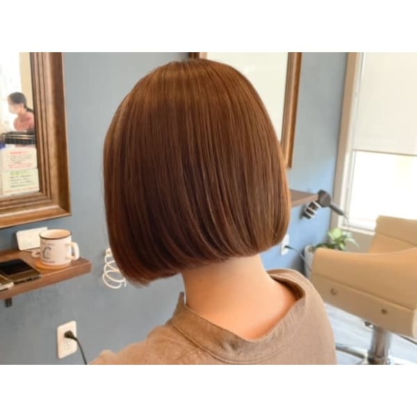 人気No3 【クセ解消】カット+縮毛矯正(全体)+うる艶トリートメント¥19900