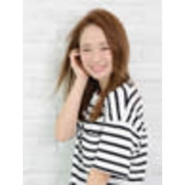 【ツヤツヤ】クオリッチ縮毛矯正＋カット＋トリートメント　19140円→17200円☆楽天☆