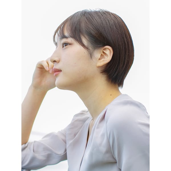 似合わせカット＆前髪縮毛矯正&クイックトリートメント￥11000