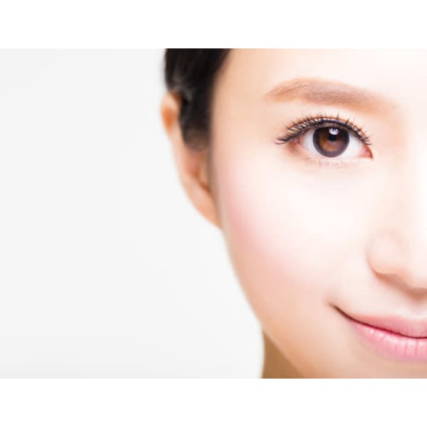 【平日限定3名 9時～13時】ヘアカット&カラー+Mトリートメント＋まつ毛パーマ